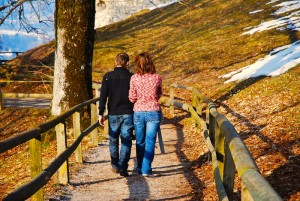 couple_walking